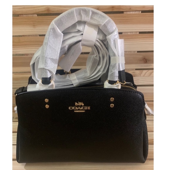 Coach Purse 👜 - Picture 1 of 4